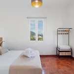 Casa Da Avo Ferreirinha * Seixal (Madeira)